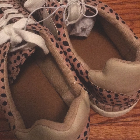 Shaelyn Espadrille Sneakers - Picture 5 of 11